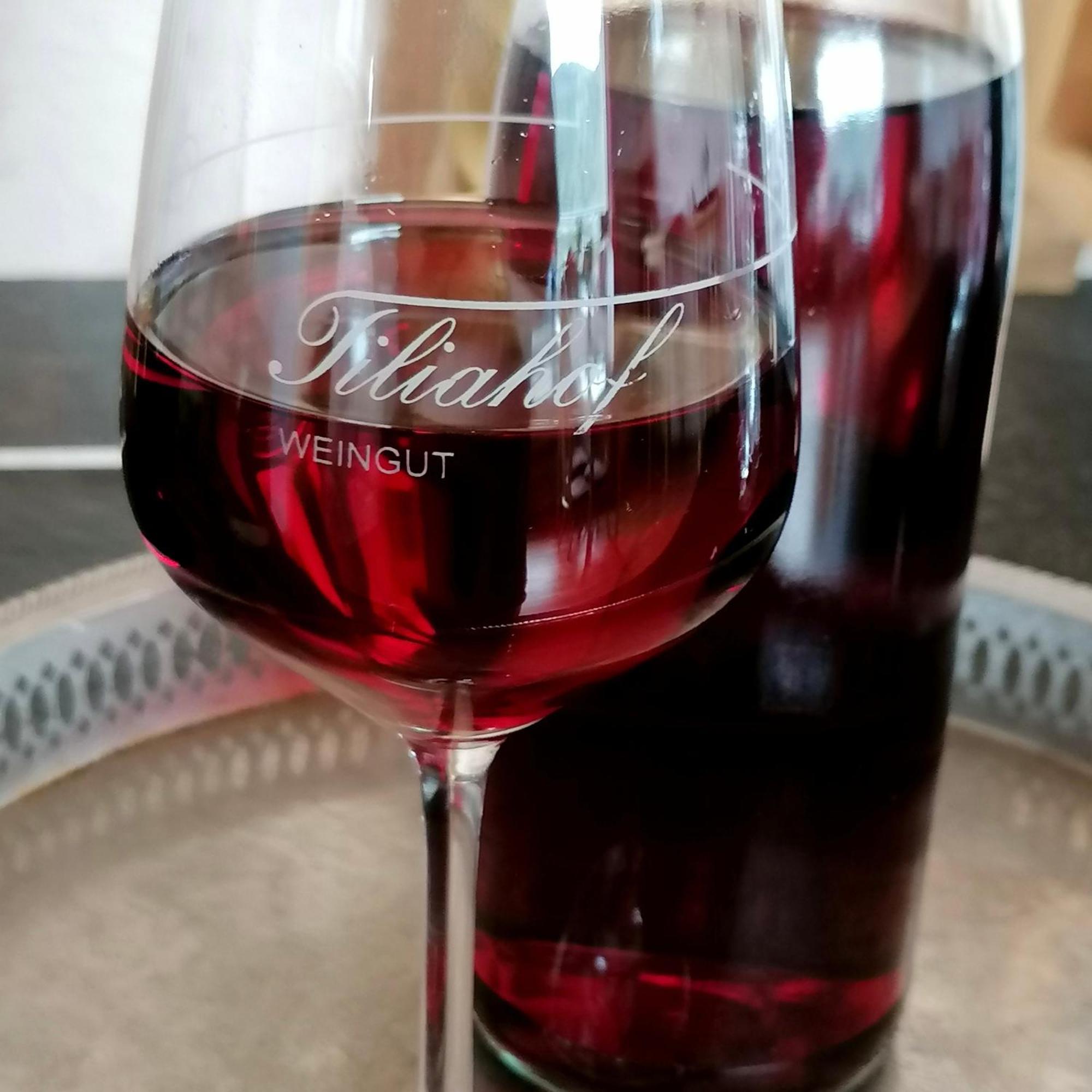 Weingut Tiliahof Bed & Breakfast Brauneberg Luaran gambar